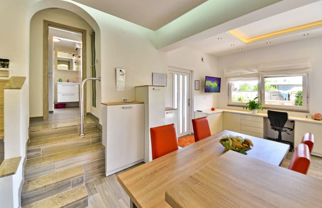 Casa de 2 quartos em Kastav com piscina e terraço - Foto 17
