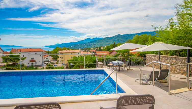 Photo 1 - Maison de 1 chambre à Kastav avec piscine et terrasse