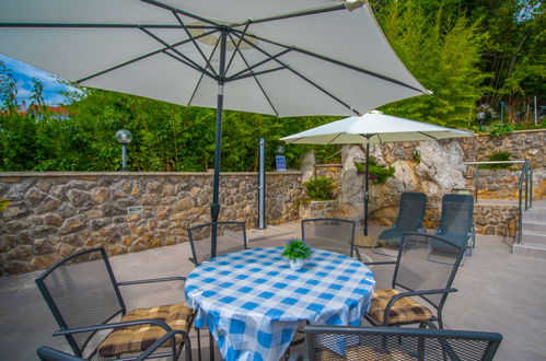 Photo 20 - Maison de 1 chambre à Kastav avec piscine et terrasse