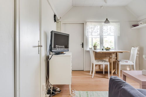 Photo 4 - Maison de 1 chambre à Bergkvara avec jardin et terrasse