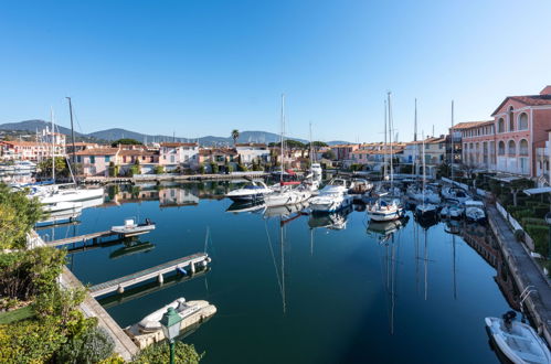 Foto 1 - Apartamento de 1 quarto em Grimaud com terraço e vistas do mar