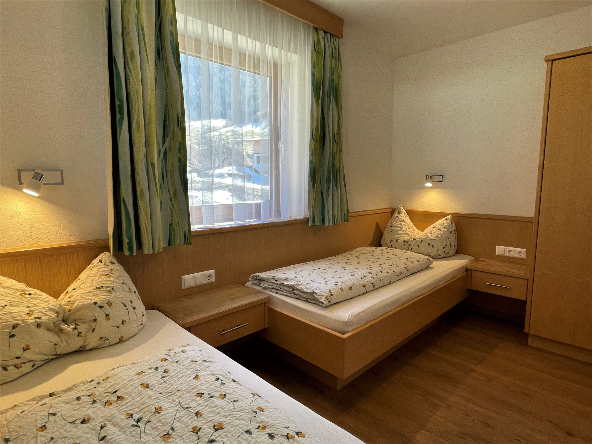Foto 17 - Appartamento con 2 camere da letto a Hopfgarten im Brixental con vista sulle montagne