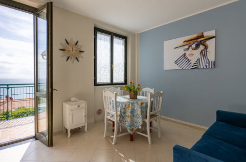 Photo 3 - 1 bedroom Apartment in Cipressa with swimming pool and sea view