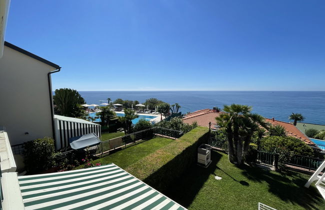Apartamento de 2 quartos em Cipressa com piscina e jardim - Foto 21