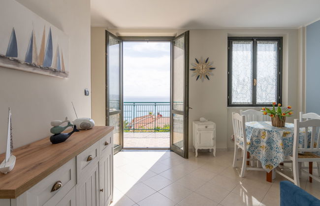 Apartamento de 2 quartos em Cipressa com piscina e jardim - Foto 5