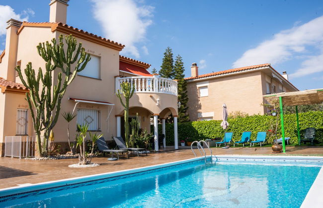 Casa de 5 quartos em Alcanar com piscina privada e jardim - Foto 18