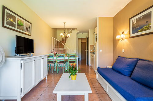 Photo 5 - Appartement de 2 chambres à Six-Fours-les-Plages avec piscine et terrasse