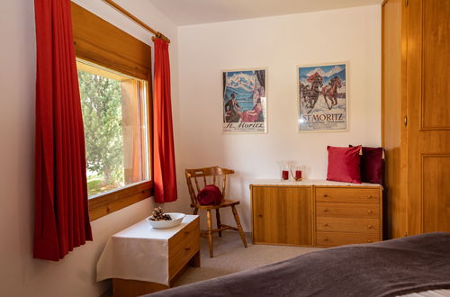 Photo 2 - Appartement de 1 chambre à Bregaglia avec vues sur la montagne