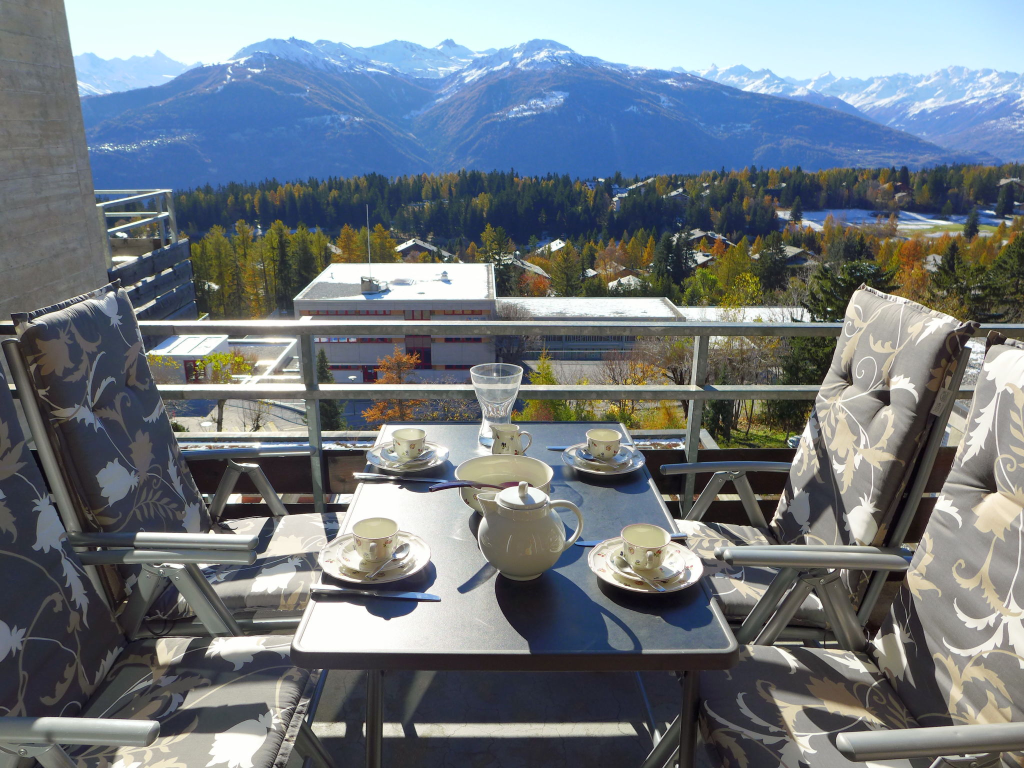 Photo 22 - 1 bedroom Apartment in Crans-Montana with swimming pool and mountain view
