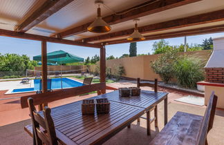 Photo 2 - 4 bedroom House in Umag with private pool and sea view