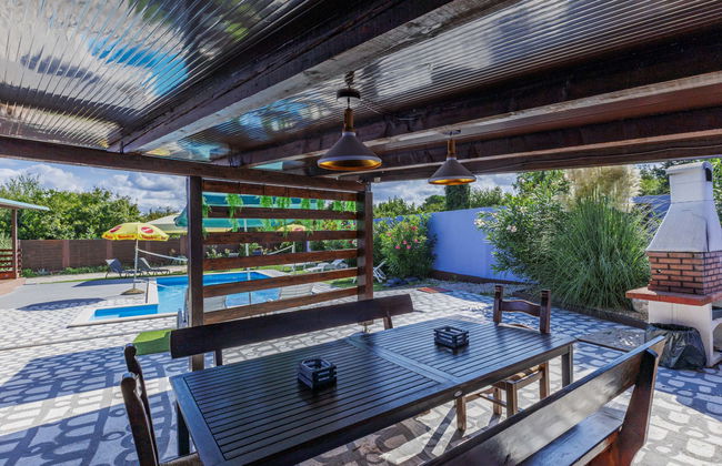 Casa de 5 quartos em Umag com piscina privada e jardim - Foto 13