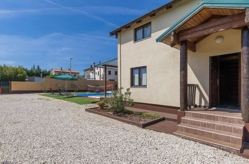 Photo 33 - Maison de 4 chambres à Umag avec piscine privée et vues à la mer