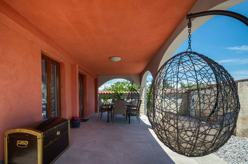 Photo 16 - Maison de 2 chambres à Pula avec jardin et terrasse