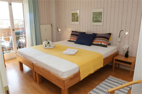 Foto 5 - Apartment mit 1 Schlafzimmer in Saanen mit blick auf die berge