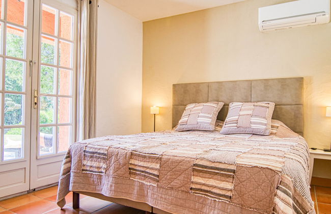 Casa de 4 quartos em Bagnols-en-Forêt com piscina privada e jardim - Foto 19