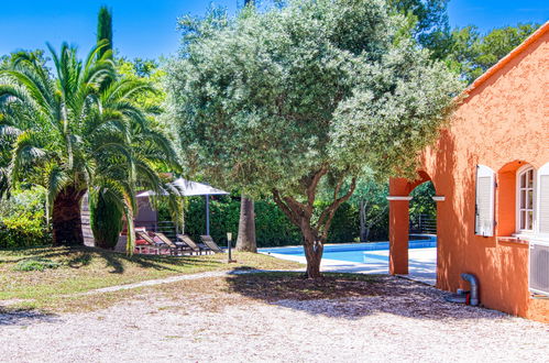 Photo 36 - Maison de 4 chambres à Bagnols-en-Forêt avec piscine privée et jardin