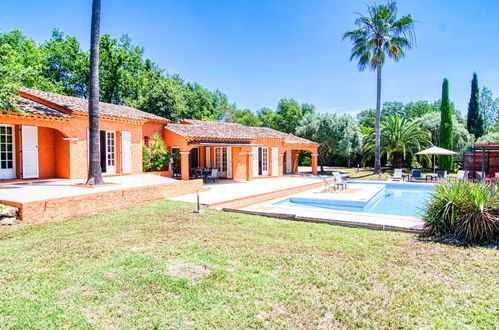 Foto 34 - Casa de 4 quartos em Bagnols-en-Forêt com piscina privada e jardim