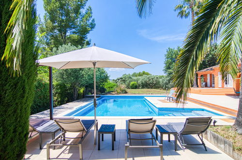 Foto 2 - Casa de 4 quartos em Bagnols-en-Forêt com piscina privada e jardim