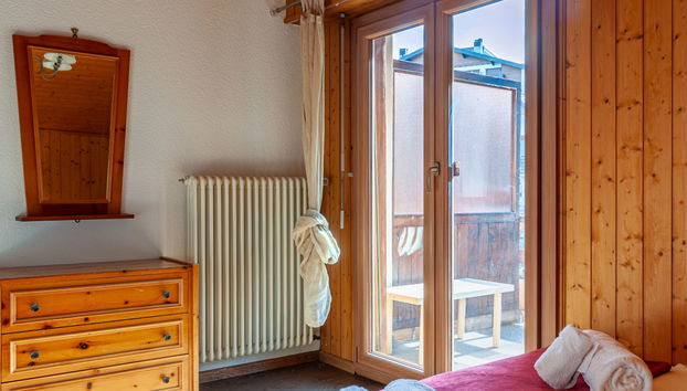 Apartamento de 2 quartos em Nendaz com piscina e sauna - Foto 3