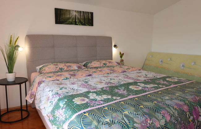 Apartamento de 2 quartos em Mošćenička Draga com piscina privada e jardim - Foto 16