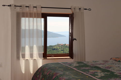 Foto 18 - Apartamento de 2 habitaciones en Mošćenička Draga con piscina privada y vistas al mar