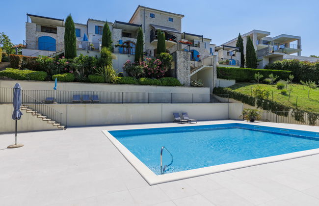 Casa de 4 quartos em Buje com piscina e jardim - Foto 21