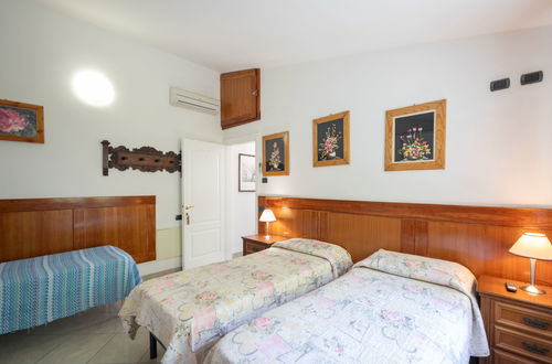 Foto 39 - Casa de 8 quartos em Montelupo Fiorentino com piscina privada e jardim