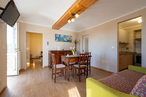 Foto 4 - Haus mit 3 Schlafzimmern in Cossombrato mit schwimmbad und garten