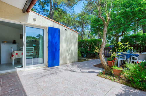 Photo 17 - Maison de 2 chambres à Lacanau avec piscine et jardin