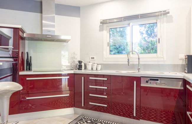 Casa de 2 quartos em Châteaurenard com piscina privada e jardim - Foto 14