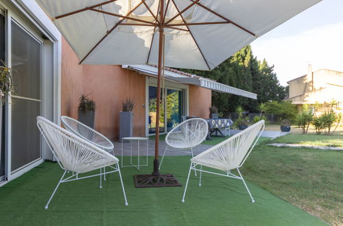 Foto 6 - Casa de 1 quarto em Châteaurenard com piscina privada e jardim