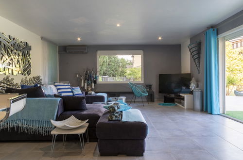 Foto 13 - Casa de 1 quarto em Châteaurenard com piscina privada e jardim
