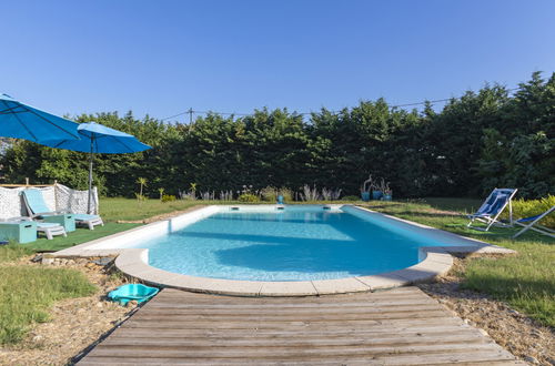 Foto 5 - Casa de 1 quarto em Châteaurenard com piscina privada e jardim