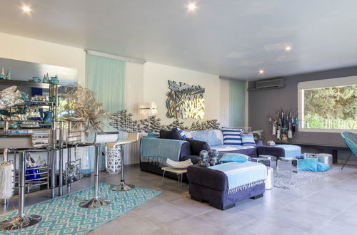 Foto 8 - Casa de 1 quarto em Châteaurenard com piscina privada e jardim
