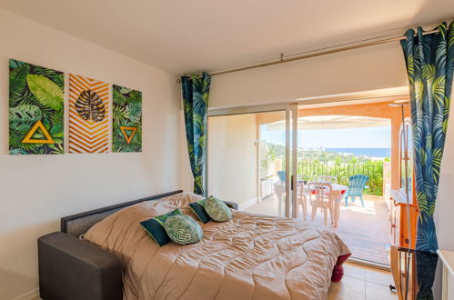 Foto 9 - Apartamento em Sainte-Maxime com piscina e vistas do mar