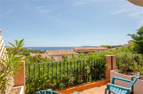 Foto 12 - Apartamento em Sainte-Maxime com piscina e vistas do mar