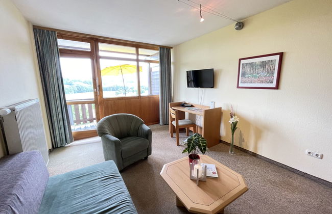 Apartment mit 2 Schlafzimmern in Bad Griesbach i. Rottal mit schwimmbad und garten - Foto 7