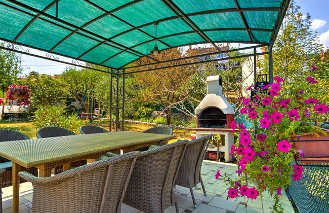 Apartamento de 3 quartos em Lovran com piscina e jardim - Foto 24
