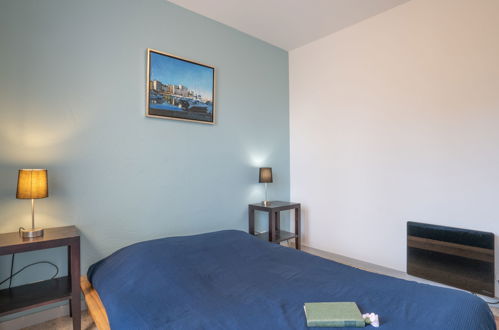 Foto 13 - Casa con 5 camere da letto a Fréjus con piscina privata e vista mare