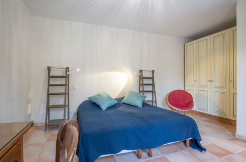 Foto 19 - Casa con 5 camere da letto a Fréjus con piscina privata e vista mare