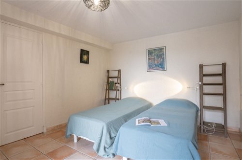 Foto 22 - Casa de 5 habitaciones en Fréjus con piscina privada y vistas al mar