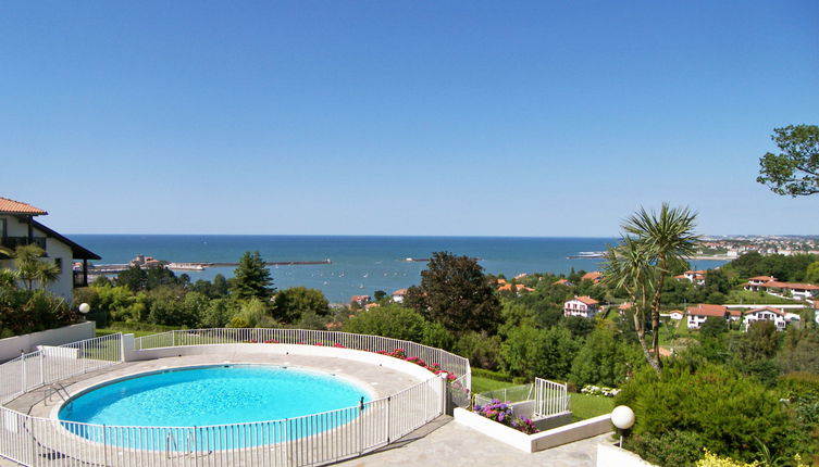 Foto 1 - Appartamento con 1 camera da letto a Ciboure con piscina e vista mare