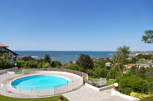 Foto 1 - Apartment mit 1 Schlafzimmer in Ciboure mit schwimmbad und blick aufs meer