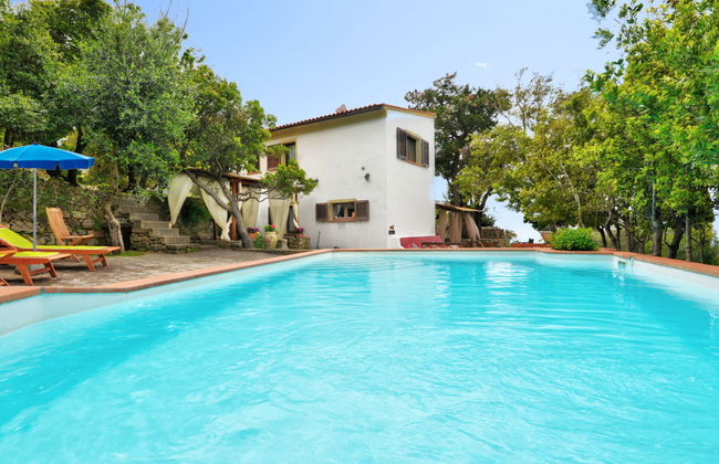 Maison de 3 chambres à Marciana avec piscine privée et jardin - Photo 1