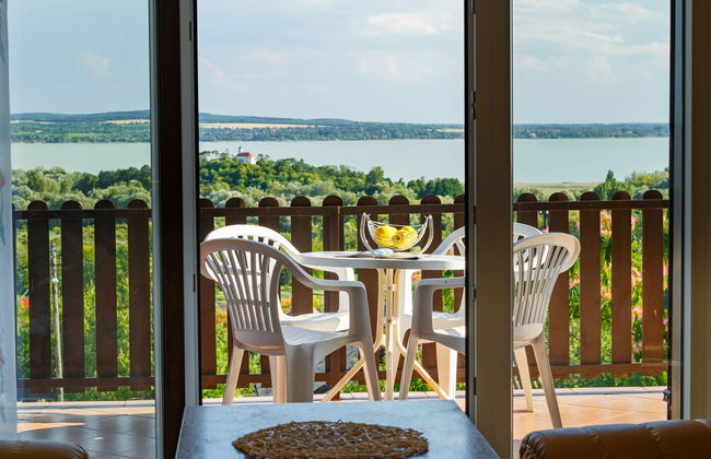 Casa de 3 quartos em Vonyarcvashegy com jardim e terraço - Foto 20