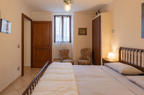 Foto 15 - Appartamento con 2 camere da letto a Maccagno con Pino e Veddasca con terrazza e vista sulle montagne