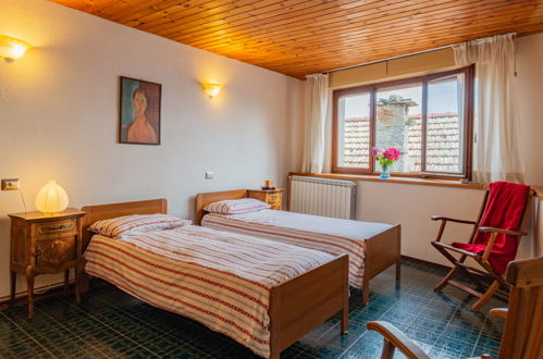 Foto 20 - Appartamento con 2 camere da letto a Maccagno con Pino e Veddasca con terrazza e vista sulle montagne