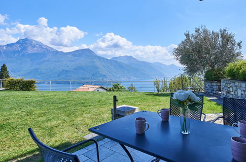 Foto 3 - Appartamento con 1 camera da letto a Gravedona ed Uniti con terrazza e vista sulle montagne