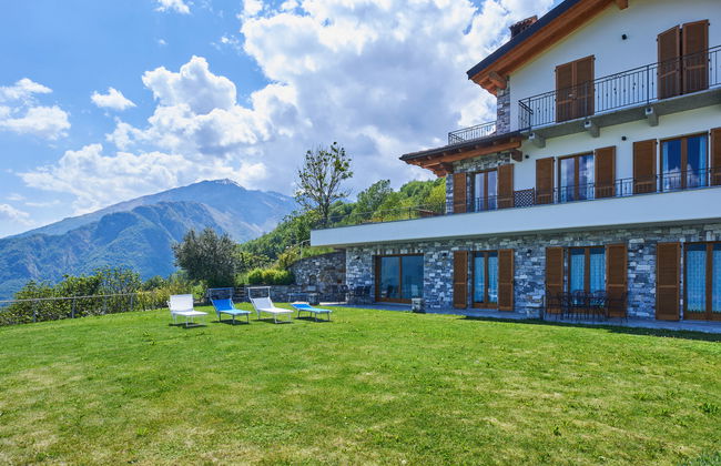 Apartamento de 2 quartos em Gravedona ed Uniti com jardim e terraço - Foto 1