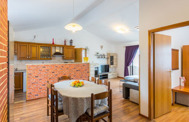 Casa de 4 quartos em Sveti Lovreč com piscina privada e jardim - Foto 11